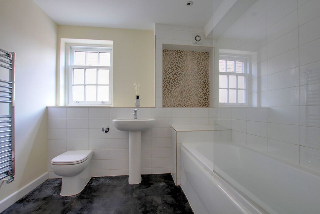 Property photo 3 of 9 Picture No. 07