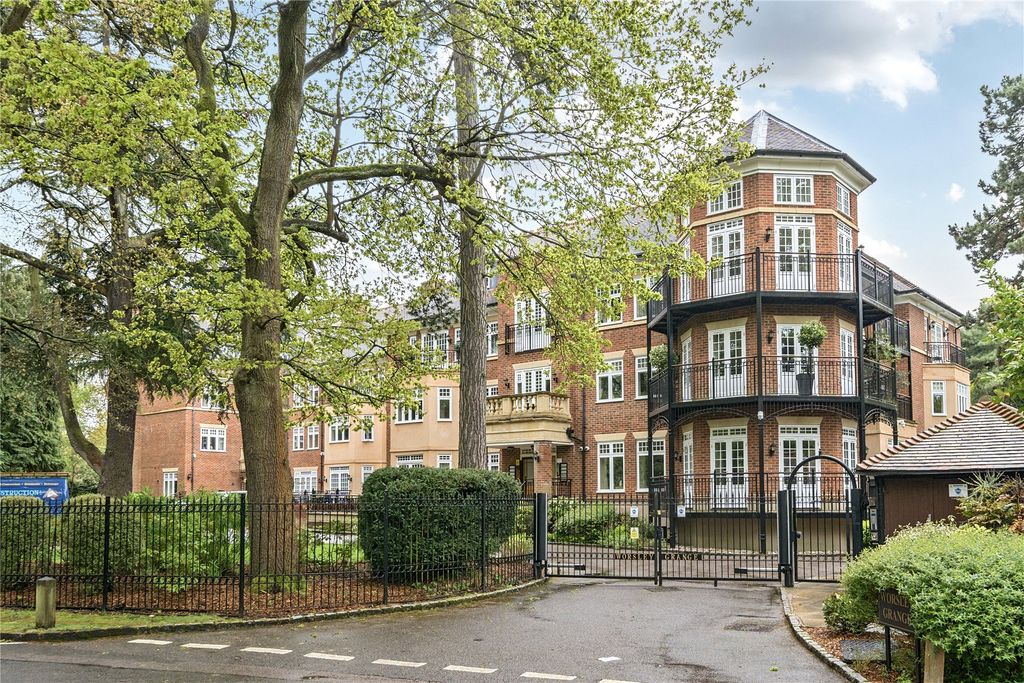 Property photo 1 of 19 Picture No. 10