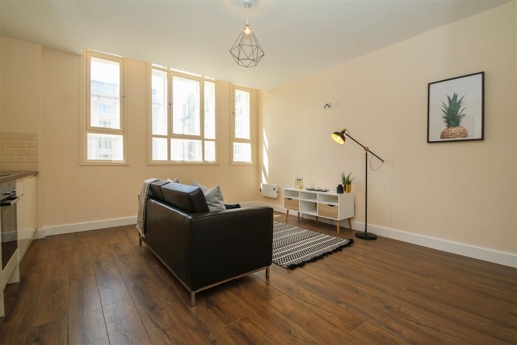 Property photo 2 of 7 Img_2748.Jpg