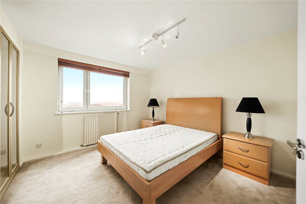 Property photo 3 of 9