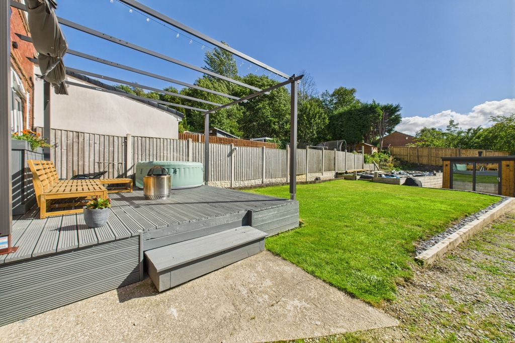 Property photo 3 of 30 Rear Garden