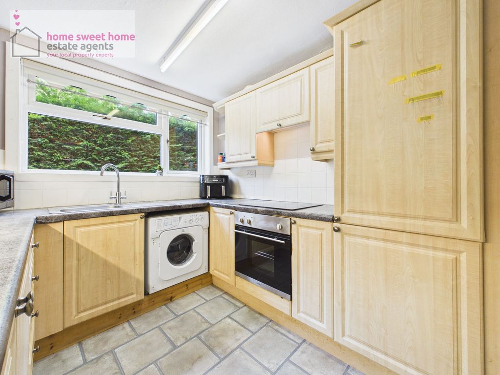 Property photo 3 of 31