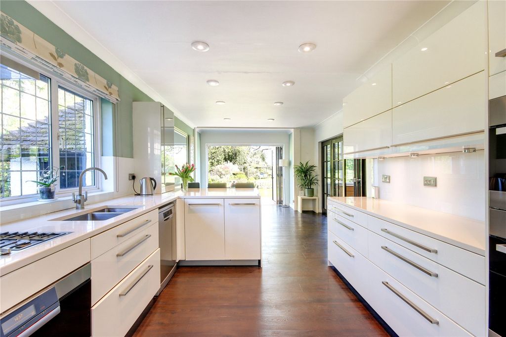 Additional image 5 of 6 bed detached house for saleChichele Road, Oxted, Surrey RH8