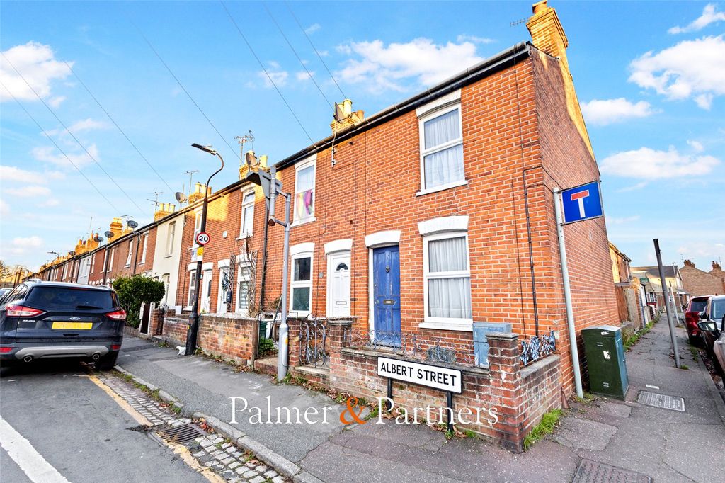 Property photo 1 of 20 Picture No. 06