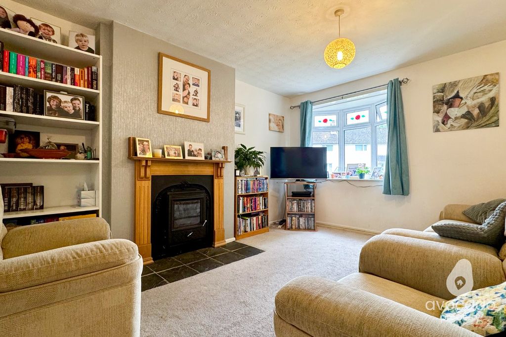 Property photo 3 of 14 4329865