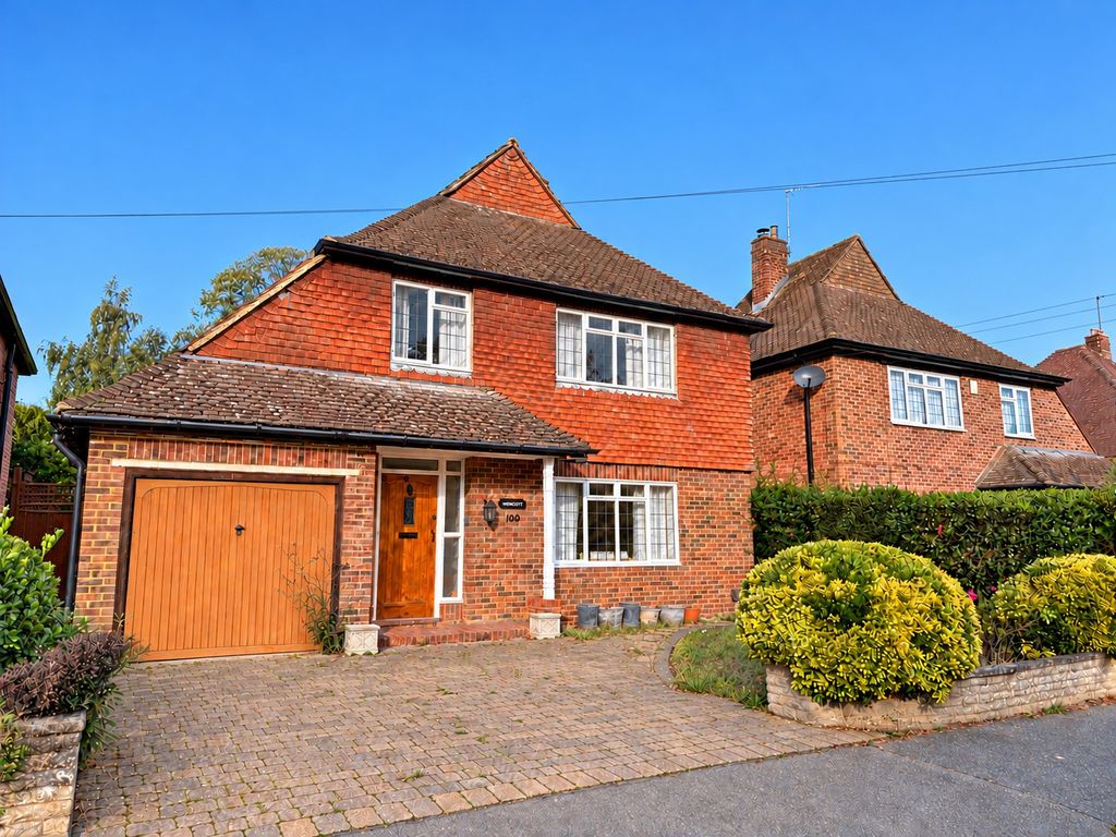 Property photo 1 of 11