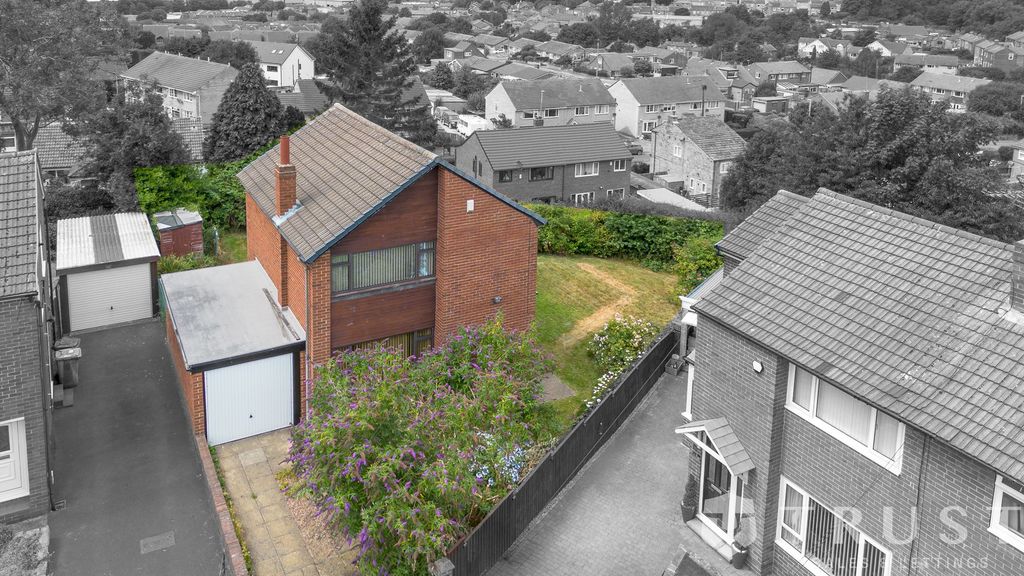 Property photo 1 of 28