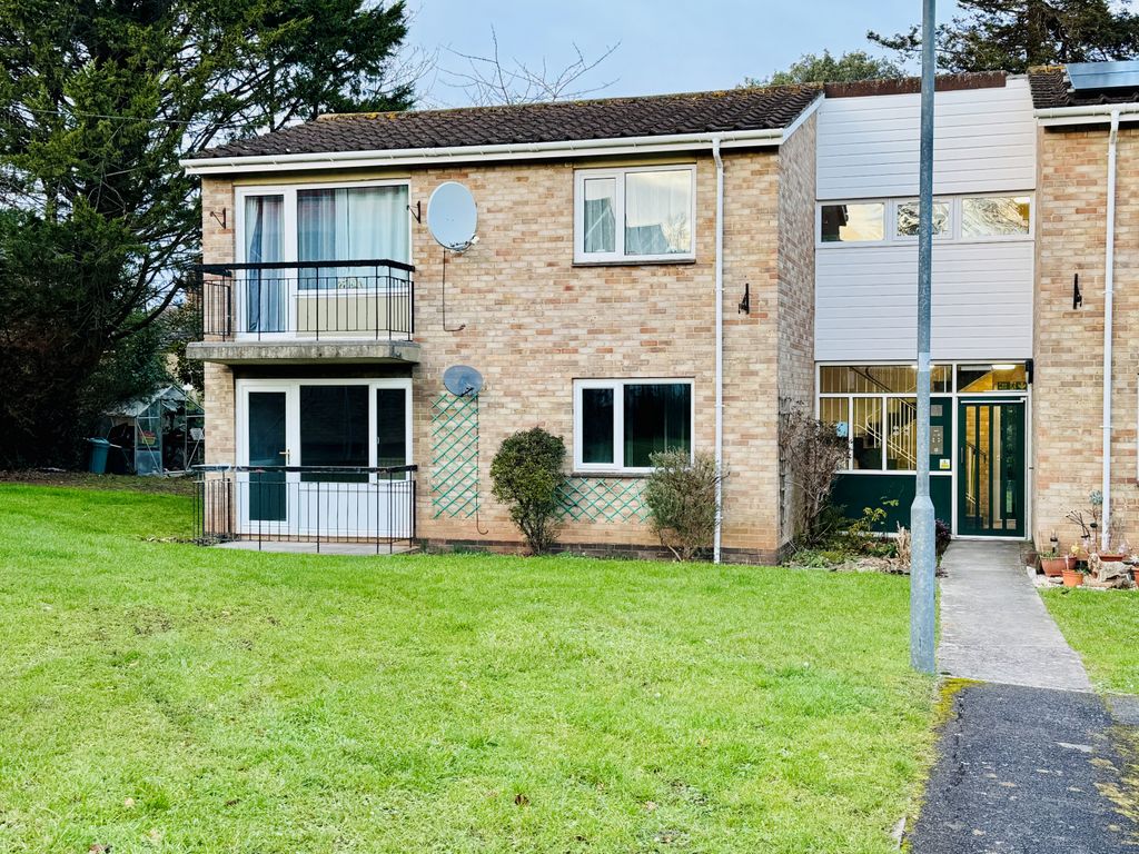 Property photo 1 of 17 Image