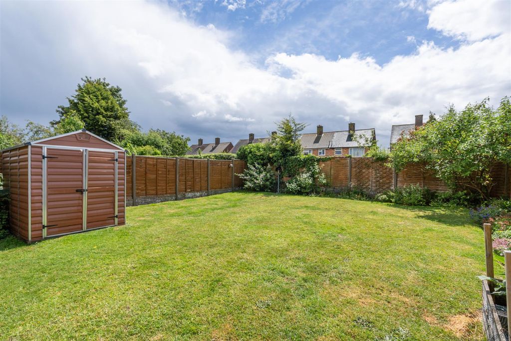 Property photo 3 of 13 52 Cornyx Lane_6.Jpg