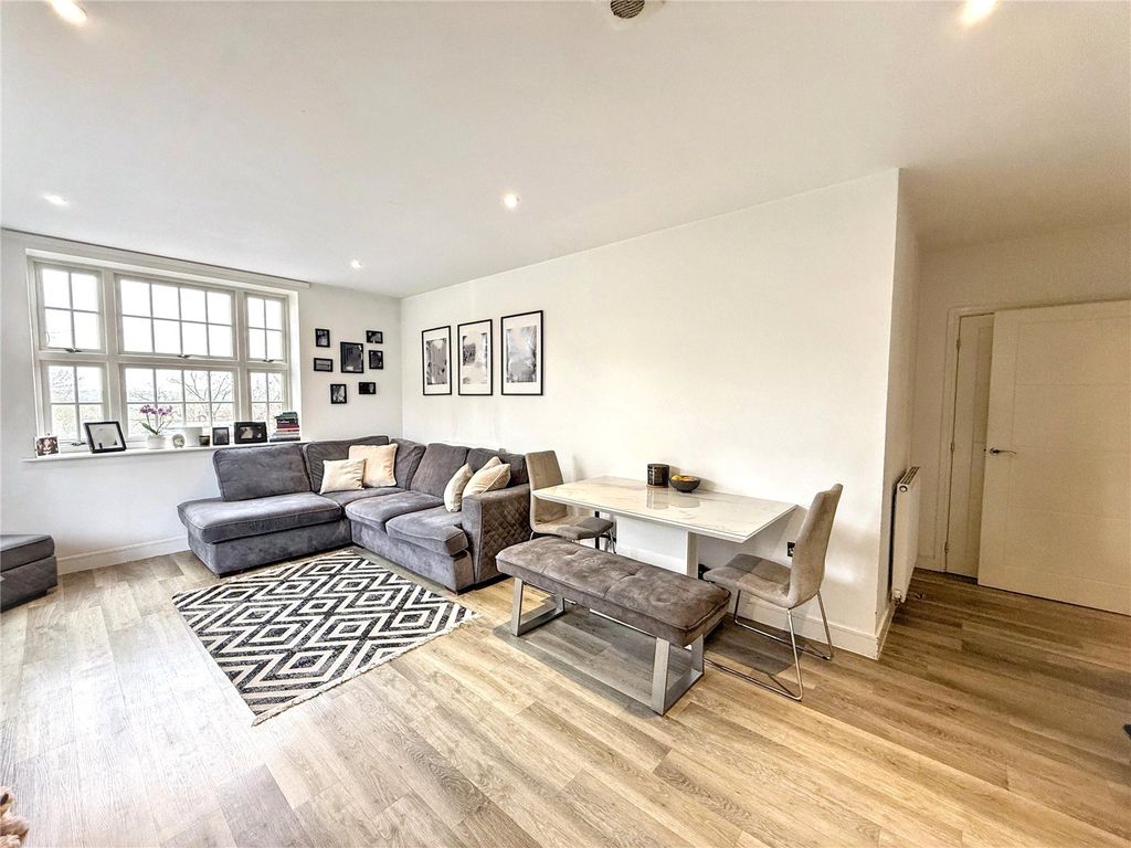 Property photo 3 of 20 Picture No. 13