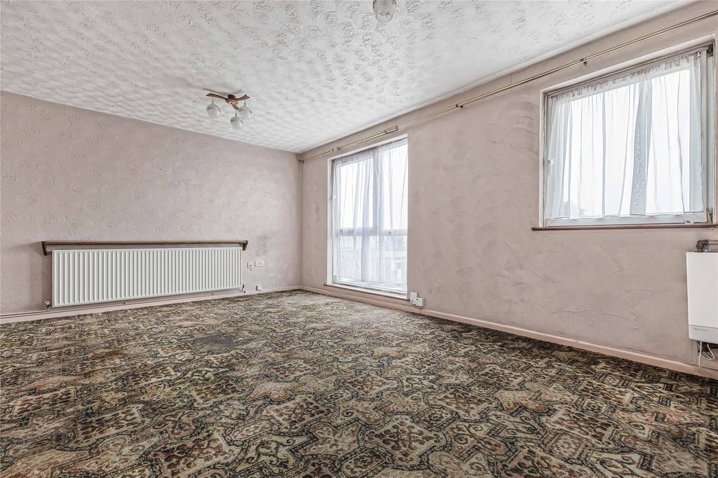 Property photo 3 of 14 Picture No. 04