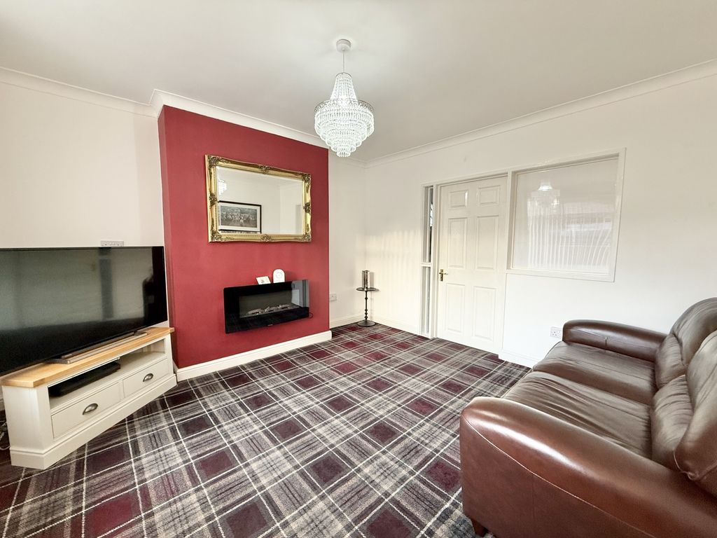 Property photo 3 of 25 Img_6908