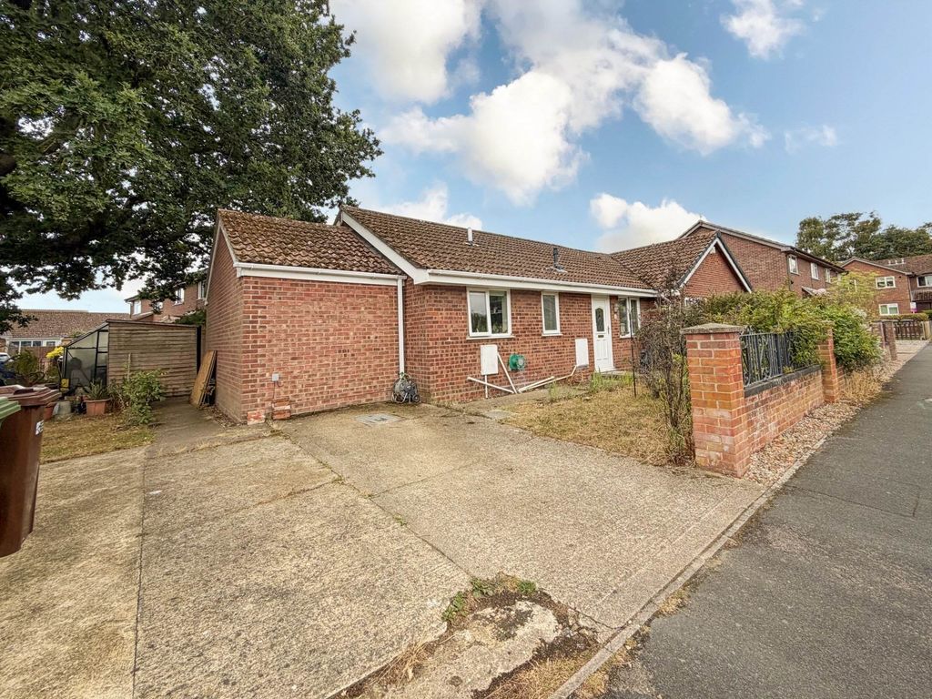 Property photo 1 of 16