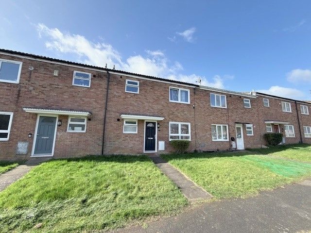 Property photo 1 of 11 Montague Crescent