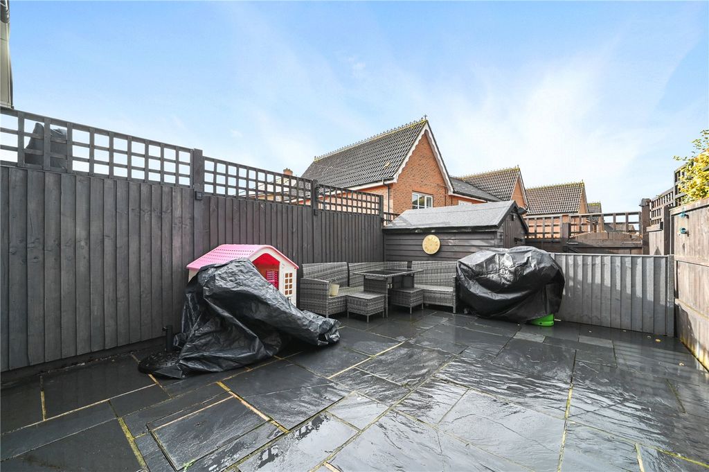 Property photo 3 of 20 Picture No. 17