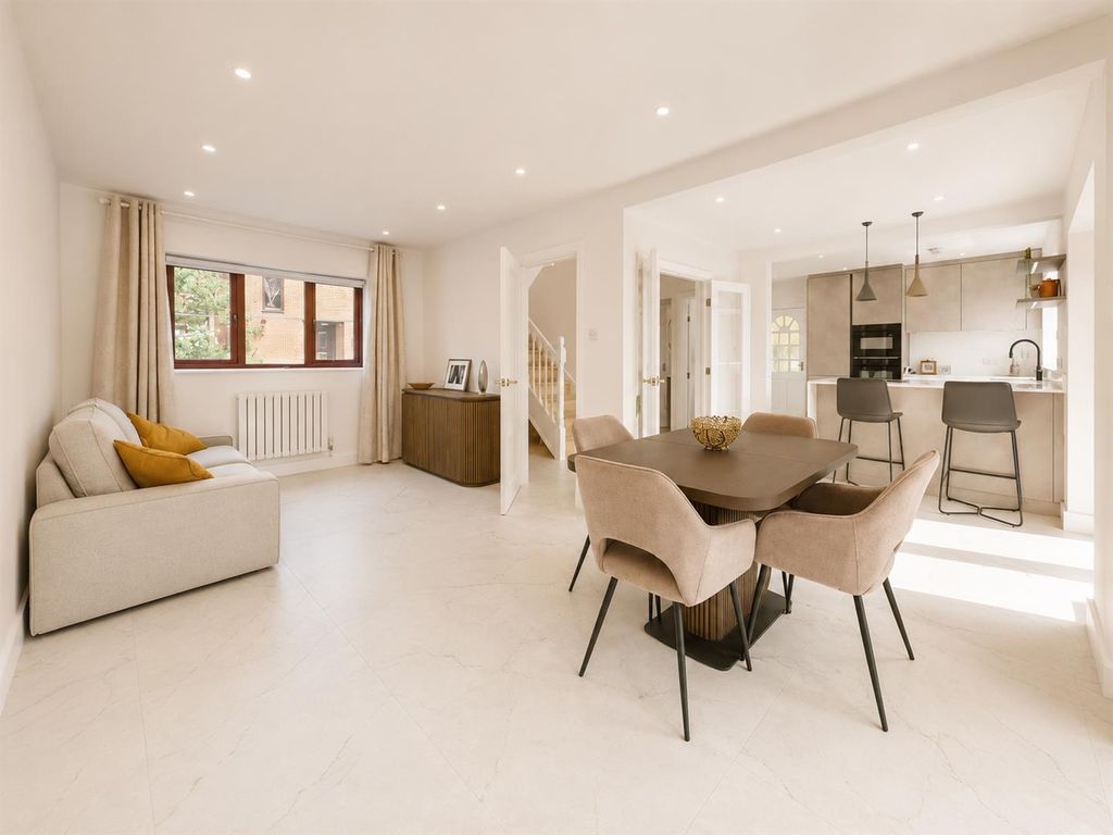 Property photo 3 of 36 1321Bbf3-939D-4036-A0Dd-46C4596Bcc3C.Png