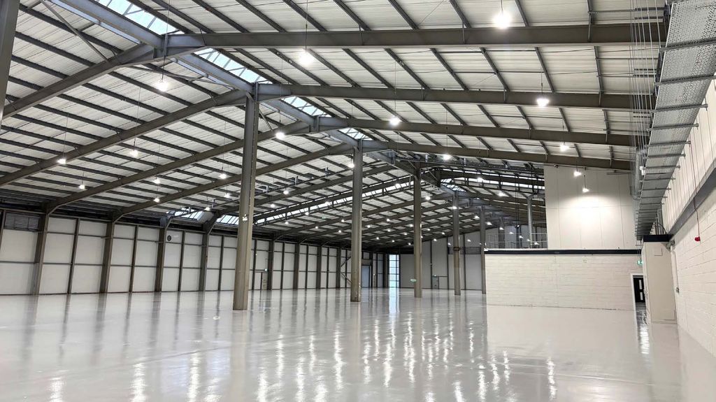 Property photo 2 of 3