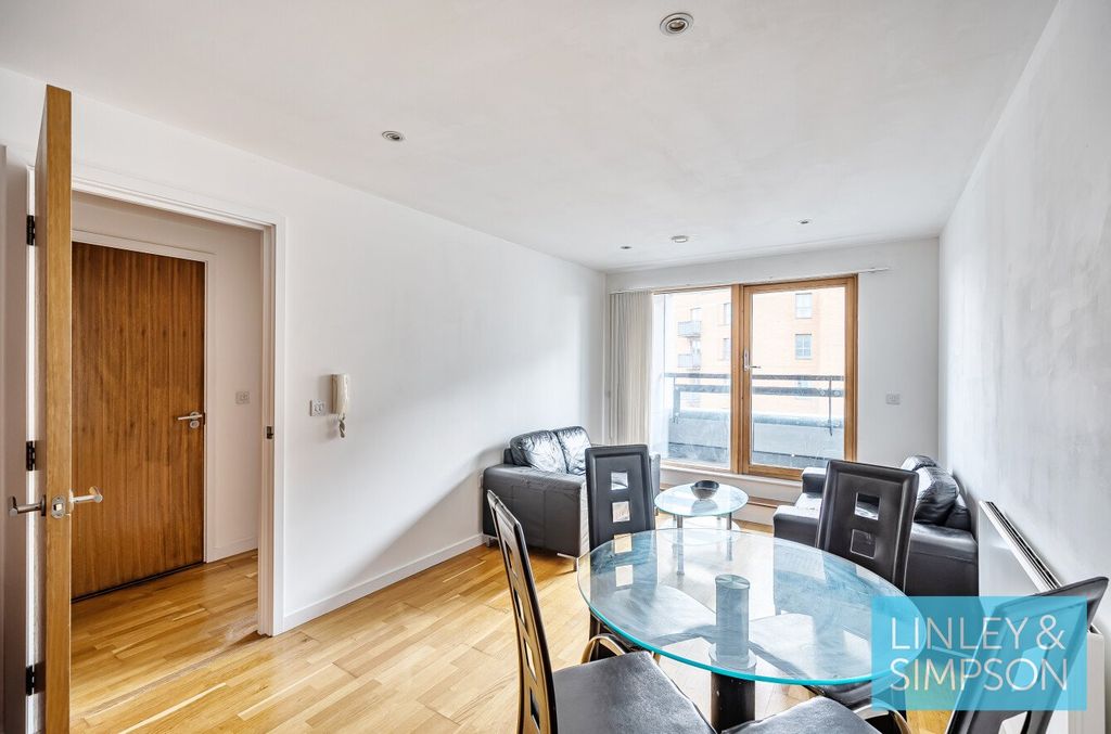 Property photo 1 of 10 Picture No. 07