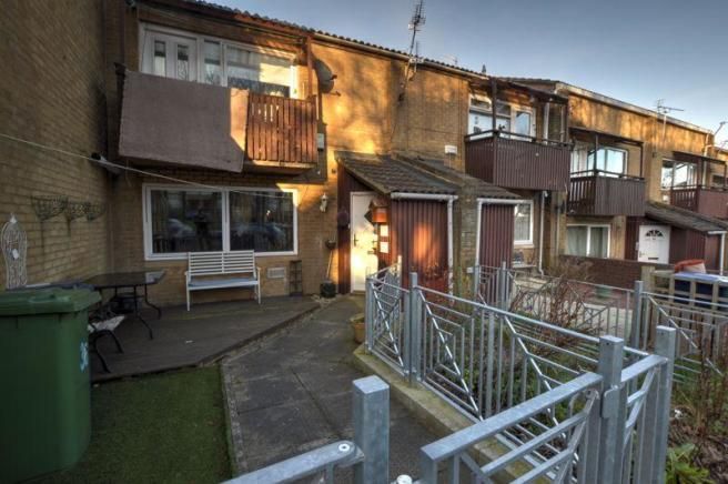 Property photo 1 of 7