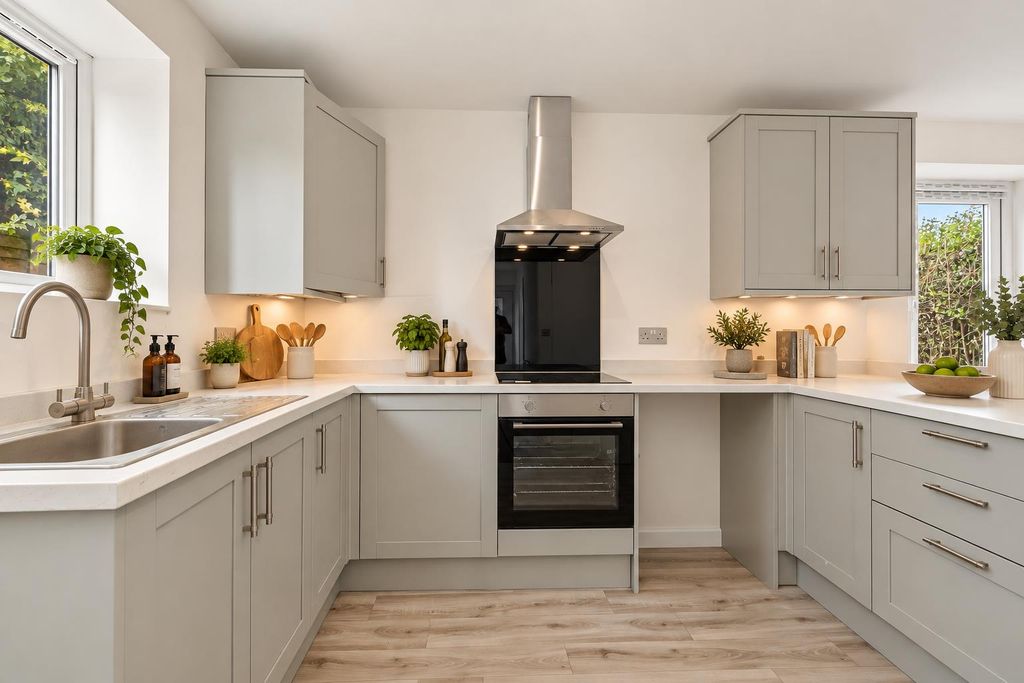 Property photo 3 of 11 Kitchen_1.Png