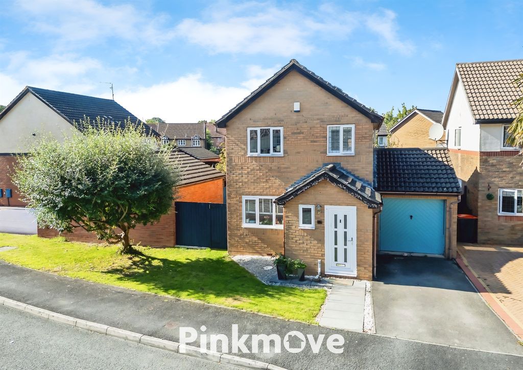 Property photo 1 of 21