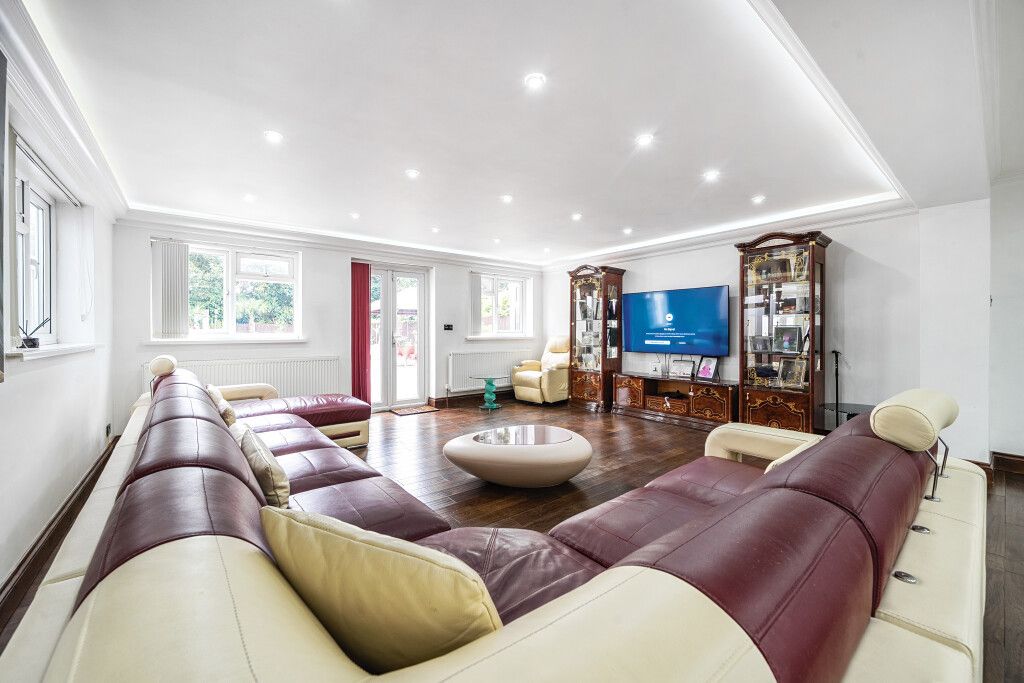 Property photo 3 of 28 1329659-14-68A2F8...