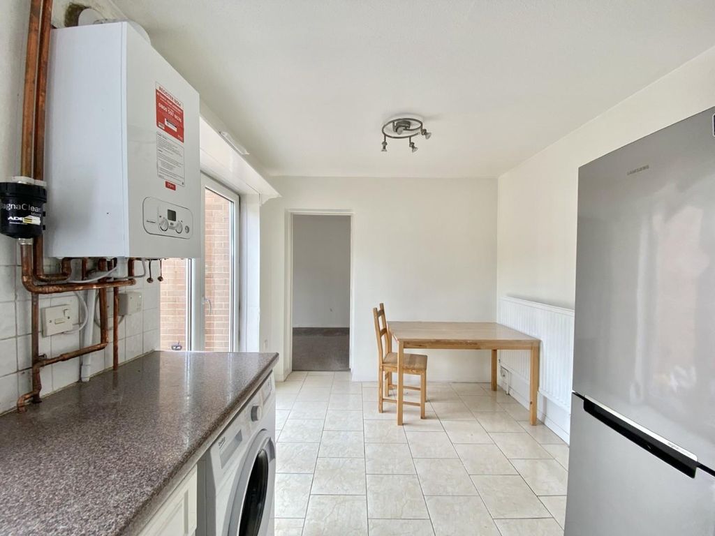 Property photo 3 of 13 Thumbnail_Img_6291.Jpg