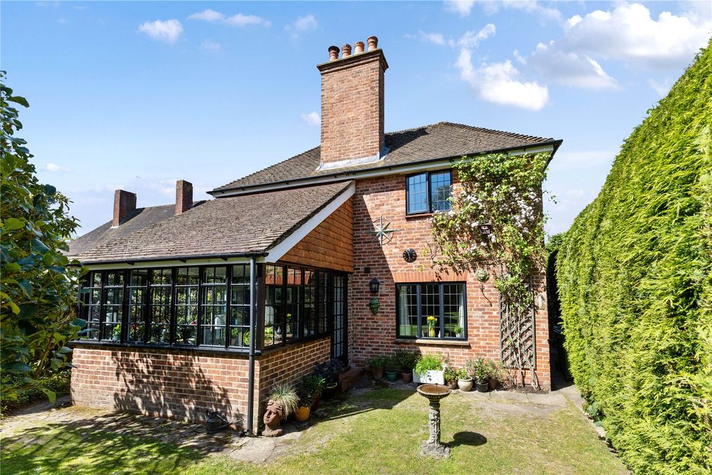 Property photo 3 of 26 Picture No. 27