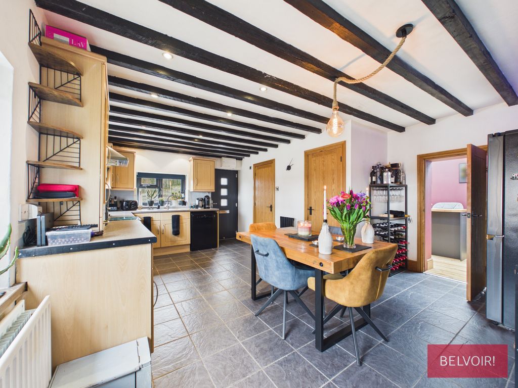 Property photo 3 of 28