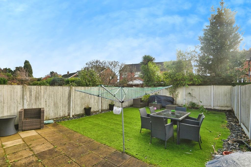 Property photo 2 of 24 28Bri22.Jpg