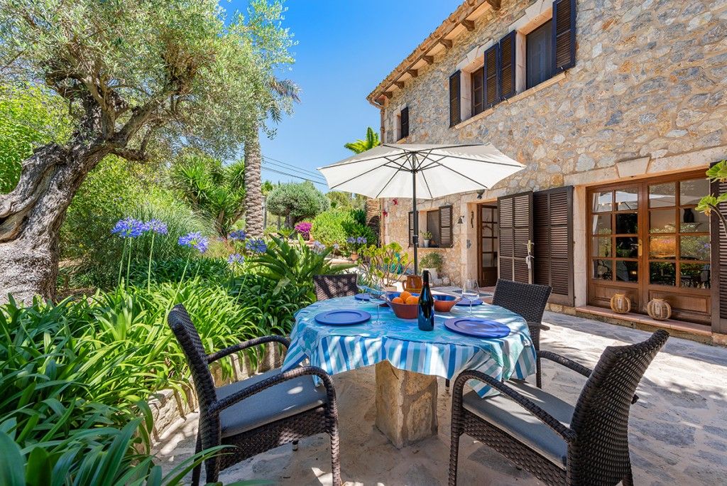 Property photo 1 of 20 Terrace (1)