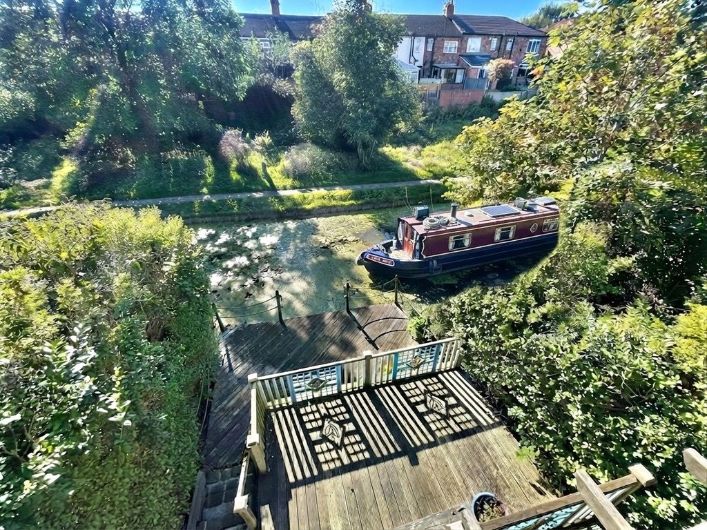 Property photo 1 of 28 Rear Garden