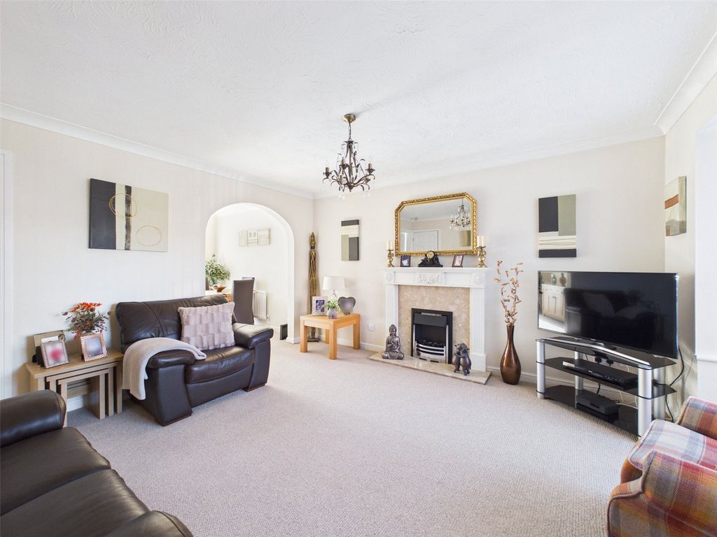 Property photo 2 of 15 Picture No. 06