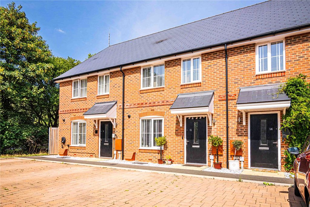 Property photo 1 of 25 Picture No. 23