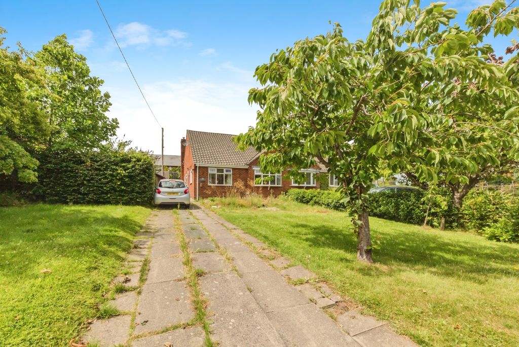 Property photo 1 of 17 Photo