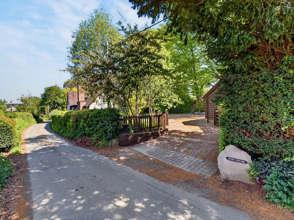 Property photo 2 of 30