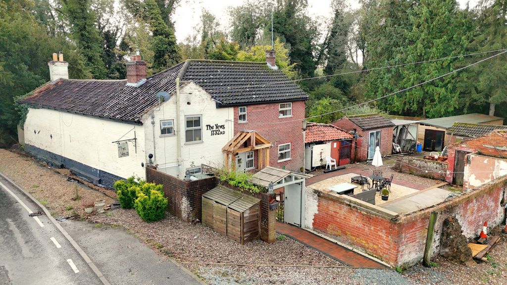 Property photo 2 of 34 3659474