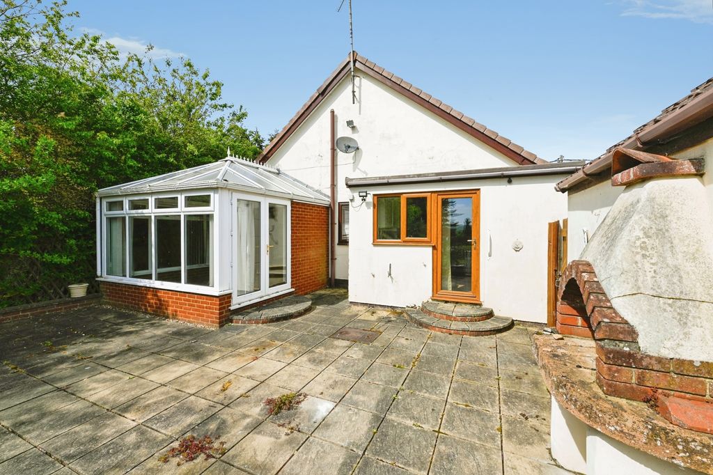 Property photo 3 of 22 Pbox-Img.Jpg