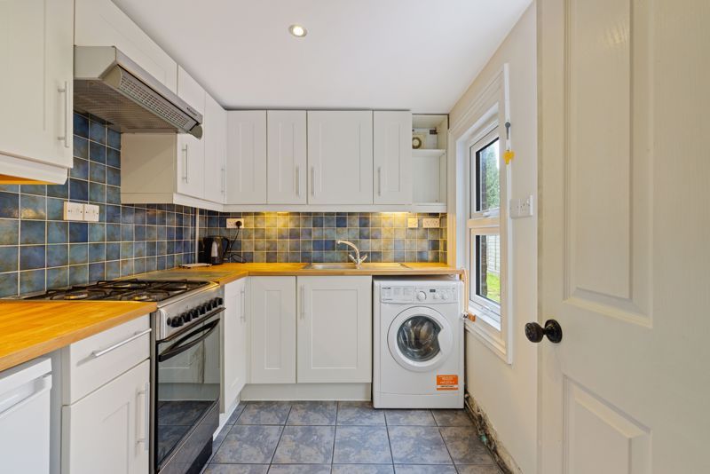 Property photo 2 of 20 Photo 11