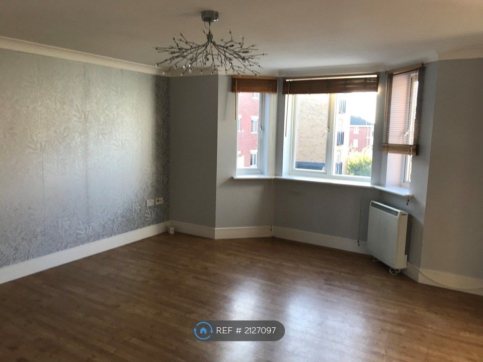 Property photo 2 of 6 Living Room