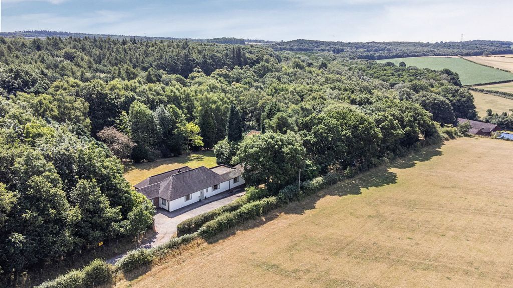 Property photo 1 of 33