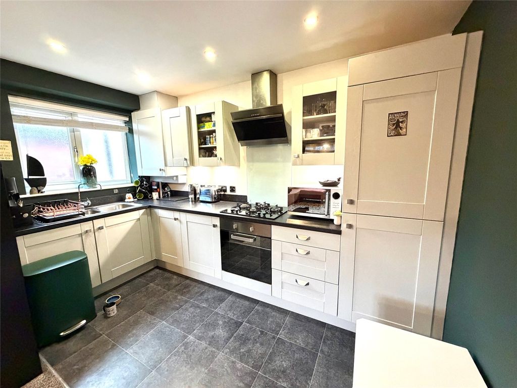 Property photo 2 of 10 Picture No. 09