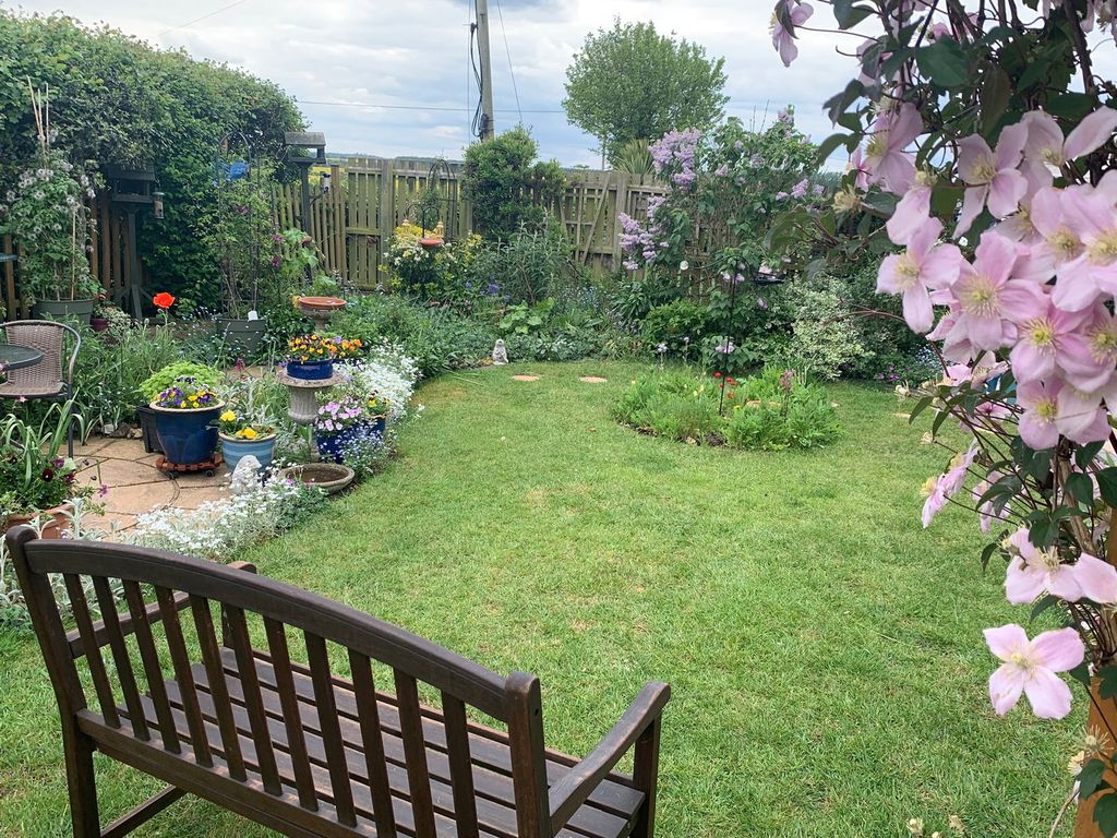 Property photo 2 of 21