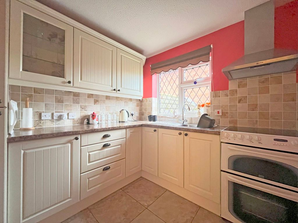 Property photo 2 of 11 Photo 43