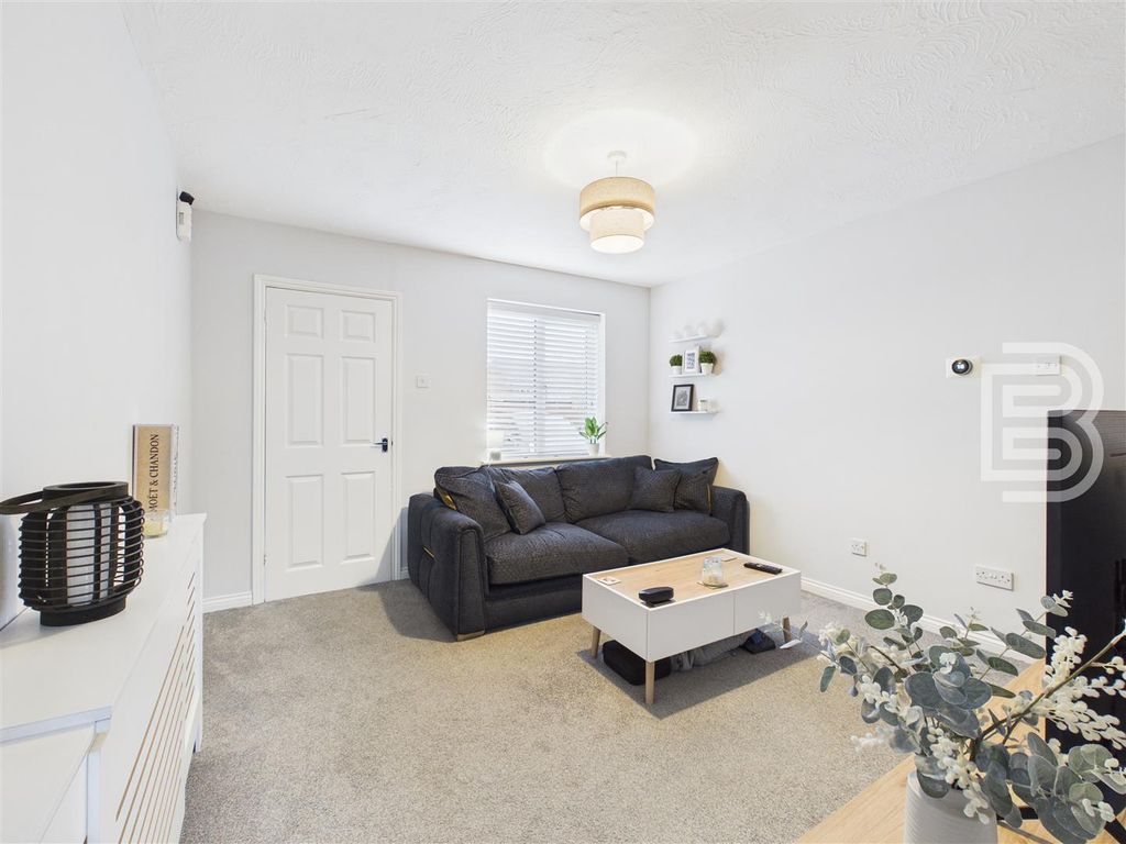 Property photo 3 of 14 Cam05587G0-Pr0133-Still007.Jpg