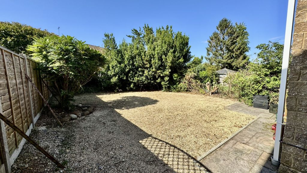 Property photo 2 of 21