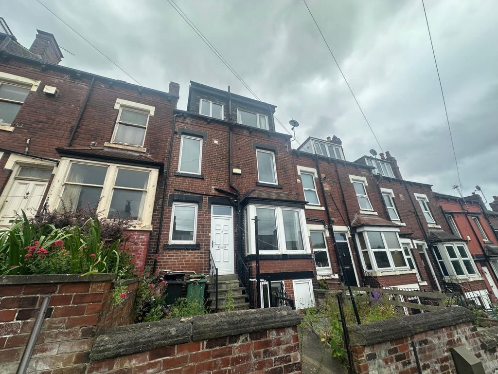 Property photo 1 of 10 Picture No. 25