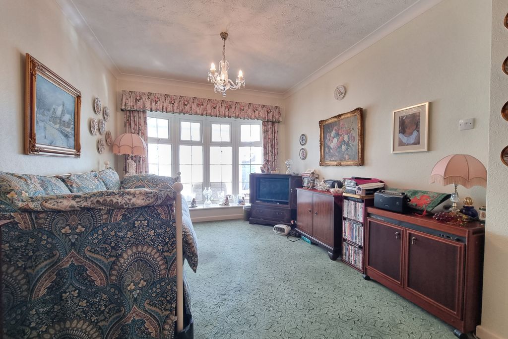 Property photo 3 of 27 20250227_141538