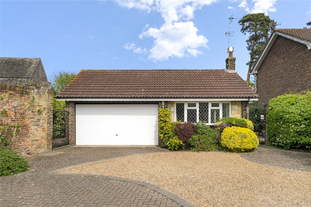Property photo 2 of 19 Picture No. 20