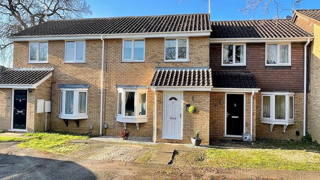 Property photo 1 of 8